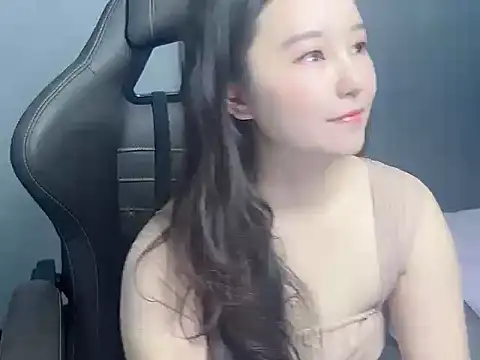 Wenwen8 online show from May 6, 11:36 am