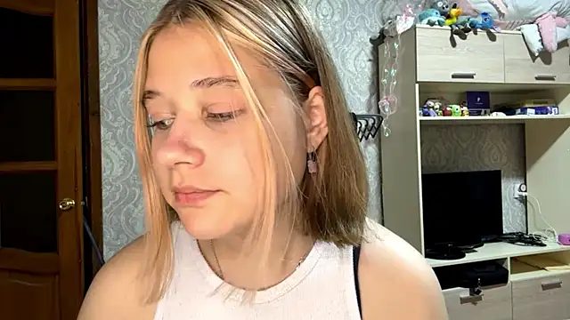 HildeConery online show from May 6, 2:32 pm