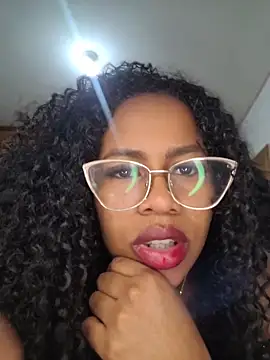 kimreigns online show from May 21, 7:12 pm