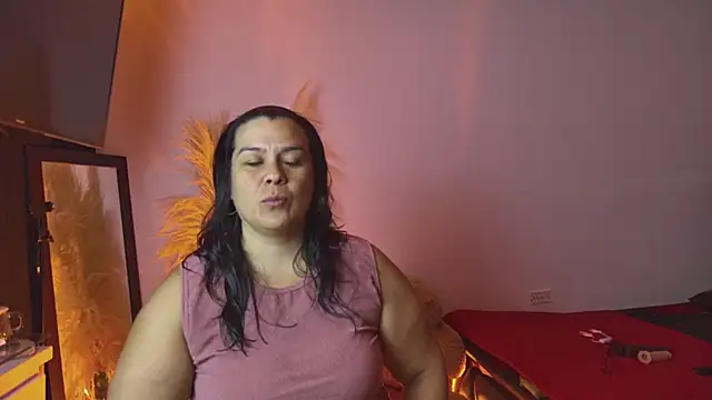 Martina Foxy01 online show from June 14, 11:21 am