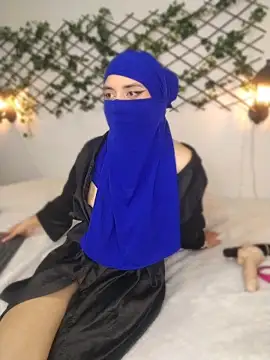 Lubnna online show from May 6, 1:42 am