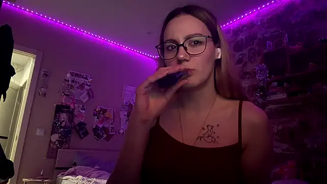 HailingAccess online show from May 5, 8:23 pm