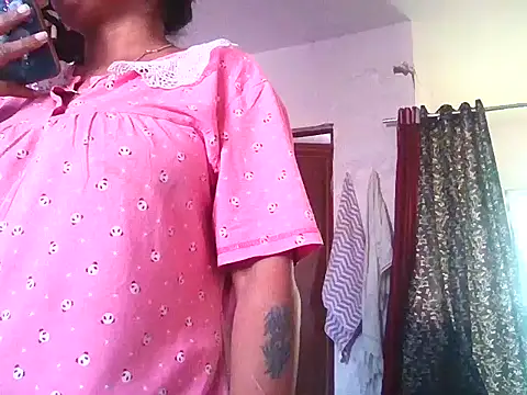 RubinaKhan6 online show from May 16, 1:52 am