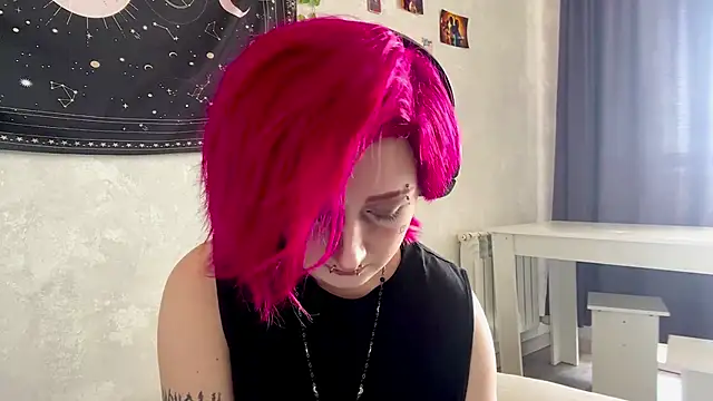 Playful Vi online show from May 5, 9:23 am