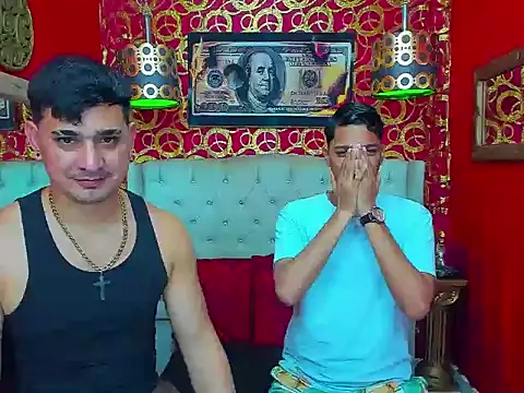 COUPLEFRIENDBAREBACK online show from May 30, 7:54 pm