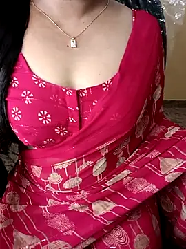 Megha Reddy46 online show from May 6, 4:11 pm