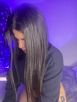 maddy7 x online show from May 13, 3:56 am