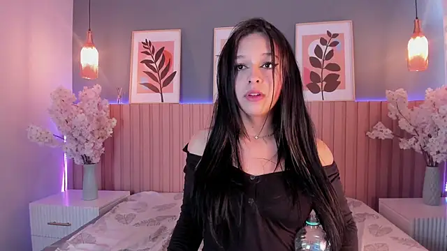 Aria Valmont online show from May 6, 9:19 pm