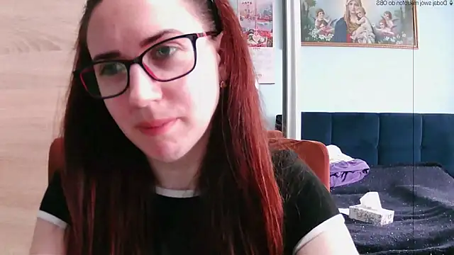 EmilyHotAngel online show from May 11, 9:44 am