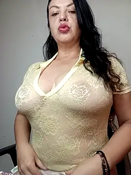 EvaRoberts 1 online show from May 15, 1:25 pm