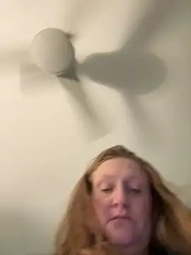 Kellilyn10 online show from May 27, 4:20 am