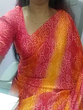 silksmitha- online show from July 3, 12:55 pm
