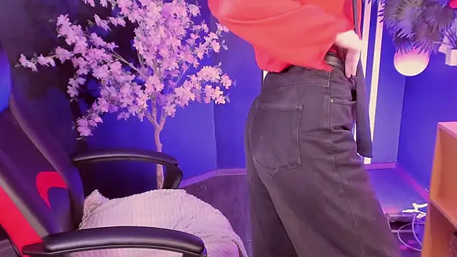 FoxxyyPolly online show from May 25, 6:12 am