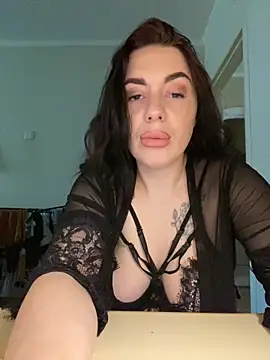 IsabellaJoutes online show from May 24, 9:30 am