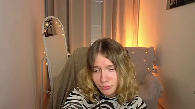 MilanaRayy online show from July 4, 5:47 am