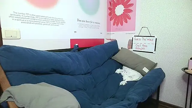 LeenLittle online show from May 29, 6:28 pm