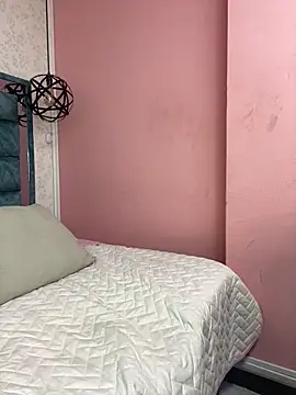 zoe martinez online show from June 1, 6:09 pm