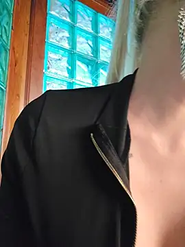 MILFBARBY online show from April 16, 7:19 am