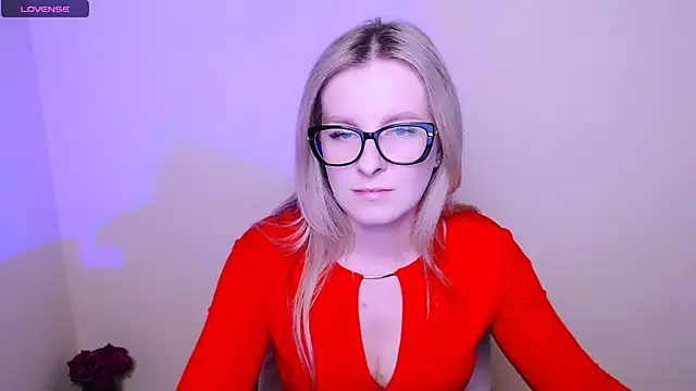 MariaTess  online show from June 19, 3:48 pm