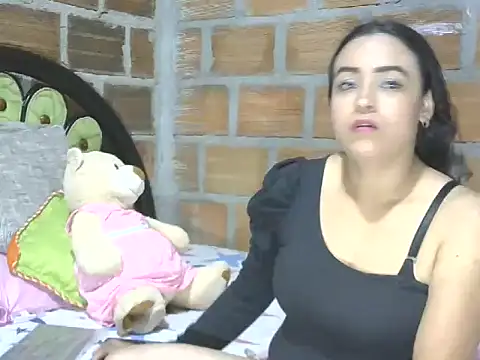 SamanthaPuxy1 online show from July 13, 1:50 am