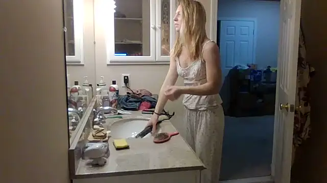 daddys girl333 online show from July 7, 2:14 am