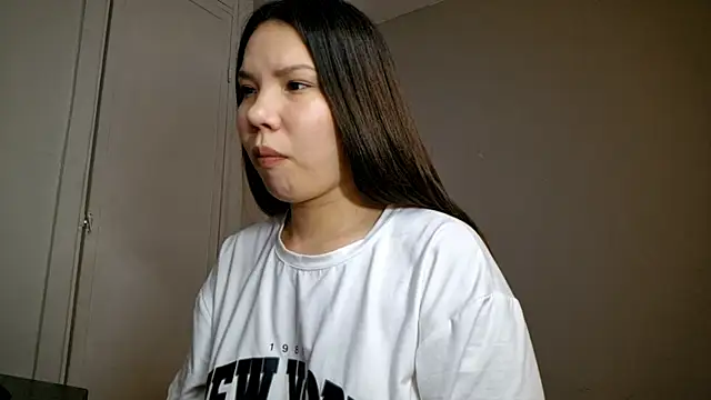 Sarahberts online show from May 14, 7:36 am