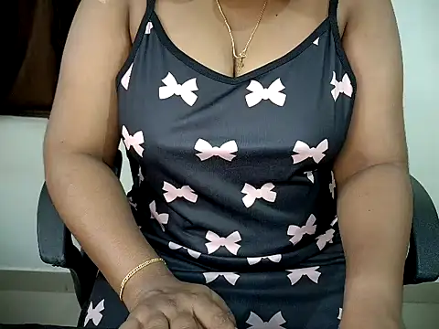 MALLU WAVEZZZ online show from May 22, 2:37 pm