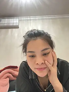 Lucky xiao online show from May 19, 12:17 am