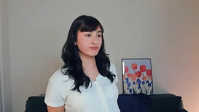 LolaVie online show from May 14, 6:47 pm