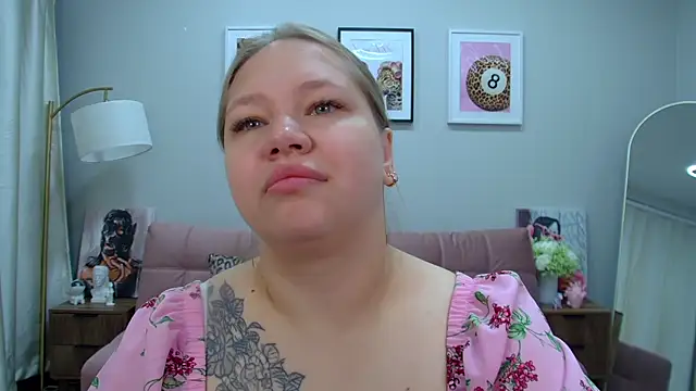 DianaKristol online show from July 11, 6:24 am