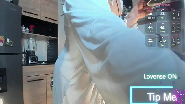 carolina 012 online show from July 1, 3:00 pm
