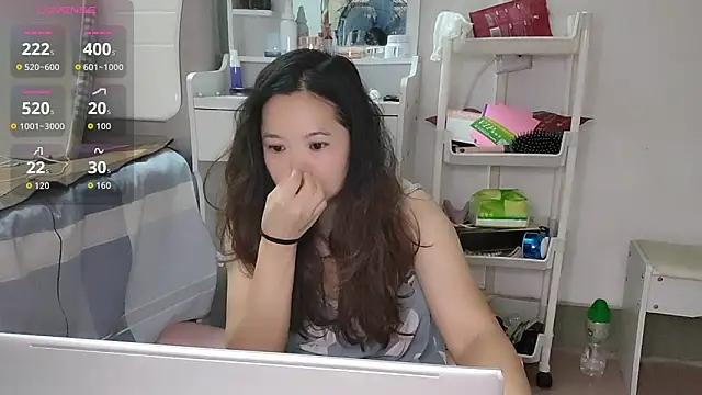 F-Yingying online show from May 26, 3:33 pm