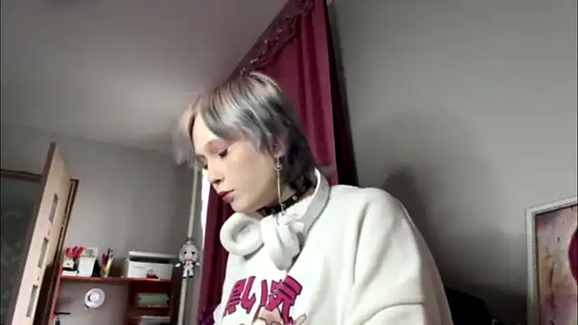 CuteLilit online show from May 14, 3:40 pm