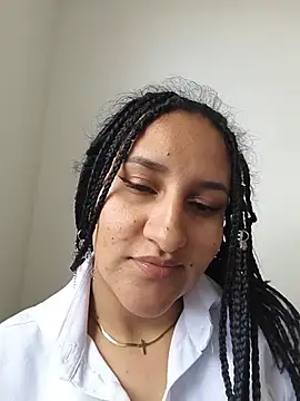 CAROLINA--04 online show from June 1, 7:26 pm
