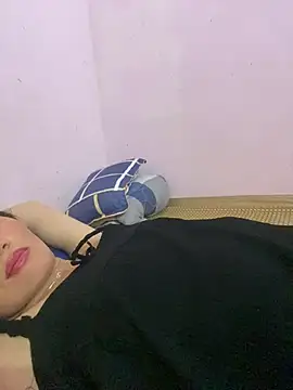 Linda-babyy online show from June 24, 5:50 am