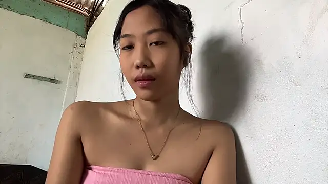 LaurenaBurstein online show from May 25, 3:38 am