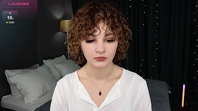 Kira  Fluffy online show from July 13, 12:11 am