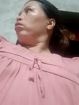 -Yeyi- online show from May 29, 2:26 pm