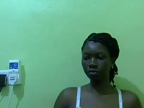 Sweet-Lynn online show from May 19, 5:25 am