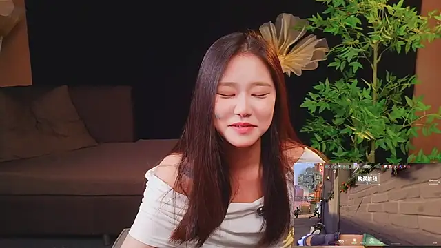 yu598188 online show from May 23, 5:06 am