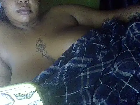 sexychubby22 online show from July 14, 3:49 pm