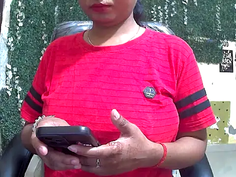 shallykaur online show from May 30, 4:32 am