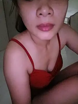     lisa      online show from June 5, 1:53 am