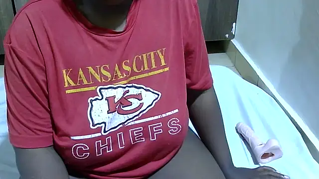 RawHoneyXo- online show from May 29, 2:09 am