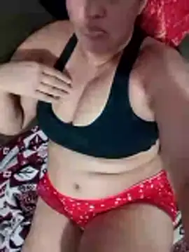 nina28291 online show from June 15, 11:16 pm