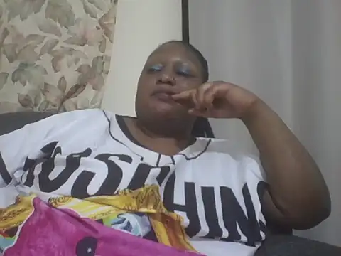 fat ebonyqueen online show from July 11, 7:36 pm