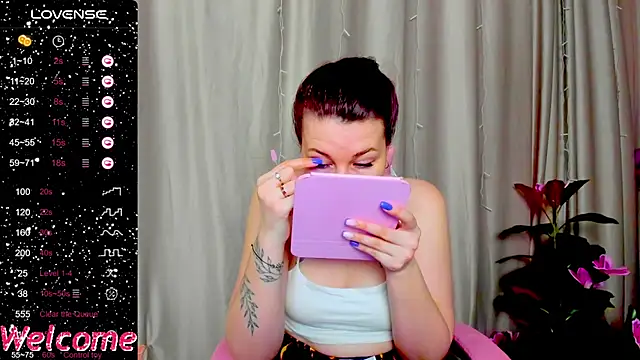 Arya Curves online show from June 11, 1:05 am