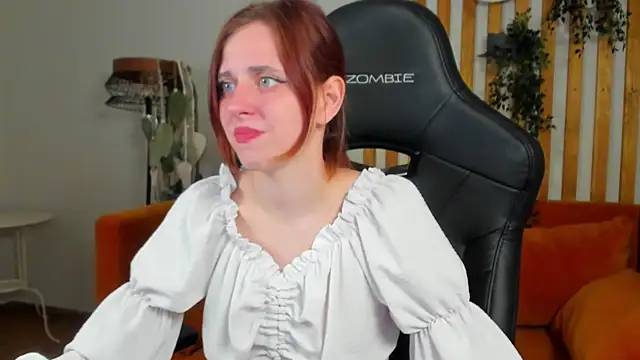 FreyaVeys online show from July 4, 5:03 am