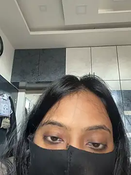 livia dolls online show from June 30, 10:48 am