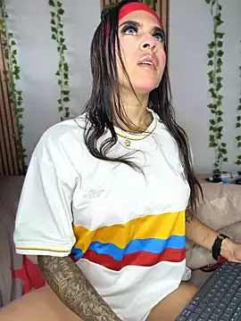 Eveliin   online show from May 26, 12:37 pm